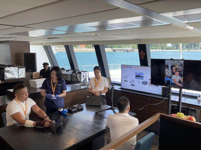 5G-enabled teleconsultation onboard a vessel